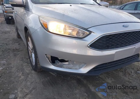 2016 Ford Focus Se z USA, uszkodzony, nr VIN 1FADP3F28GL244257
